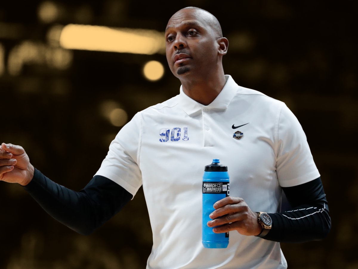 jordan wearing air penny