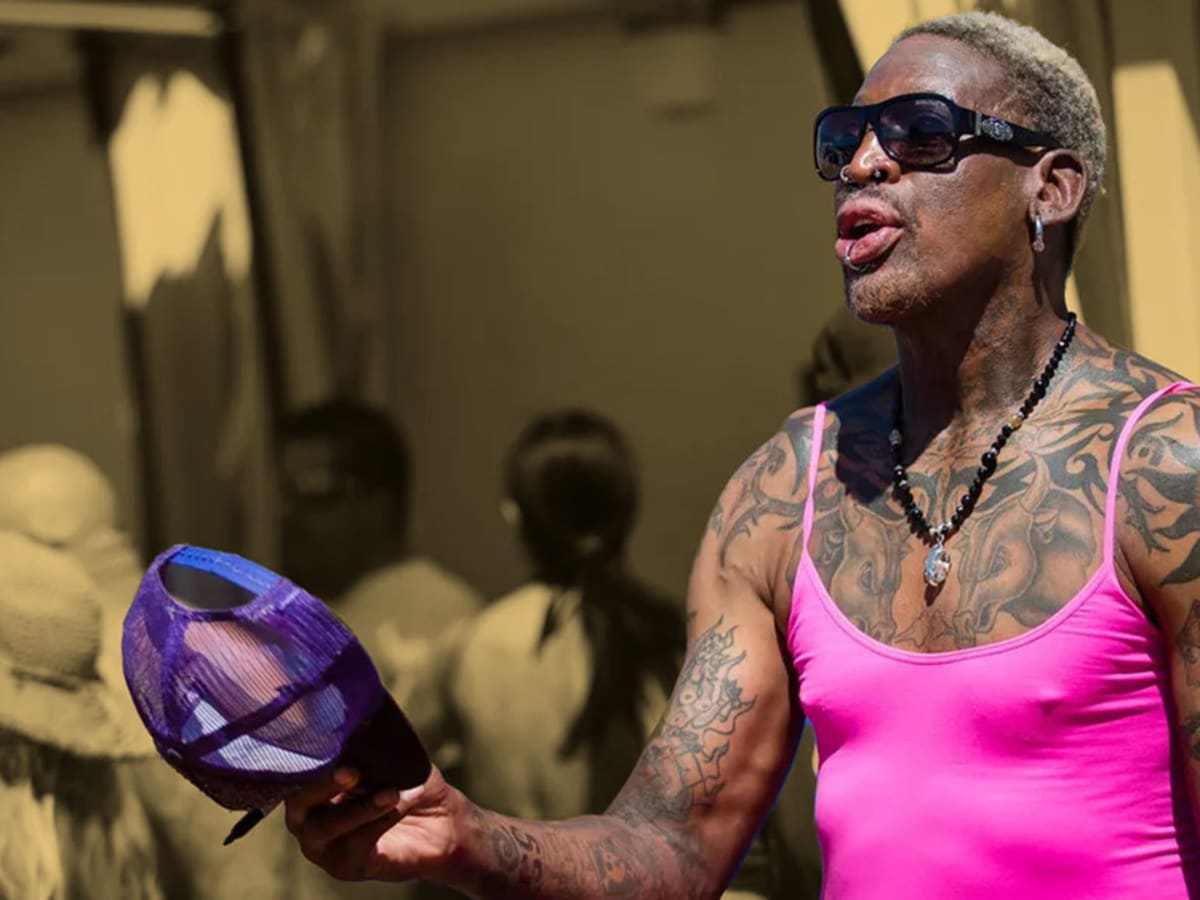 Dennis Rodman went to a fashion show and did Dennis Rodman things