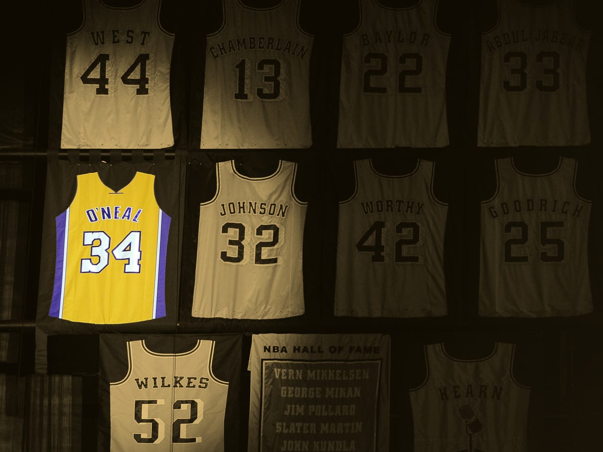 lakers jersey numbers