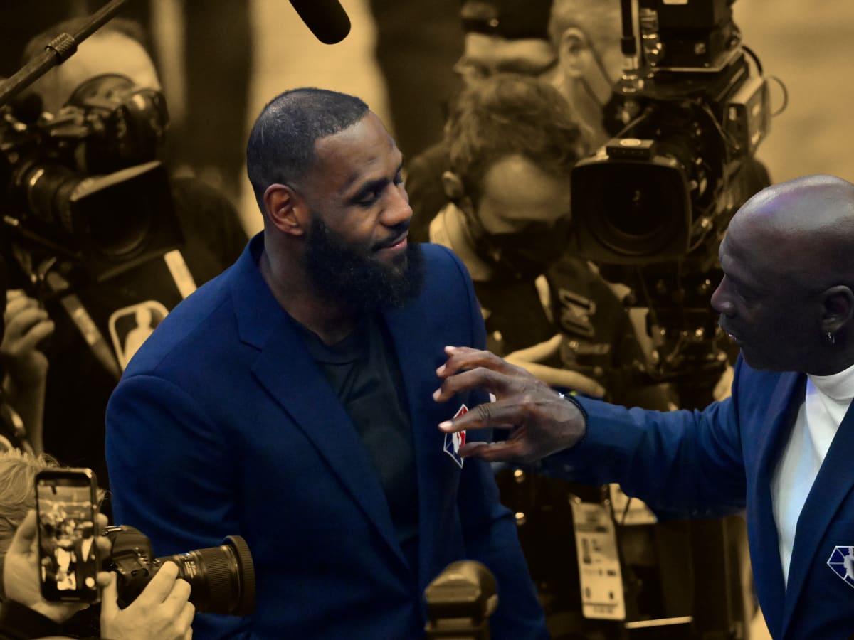 Michael jordan congratulates lebron best sale