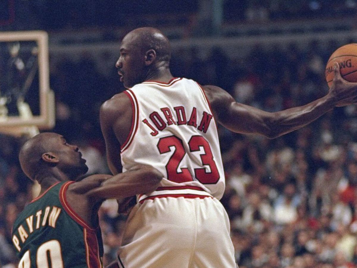 Michael deals jordan hand