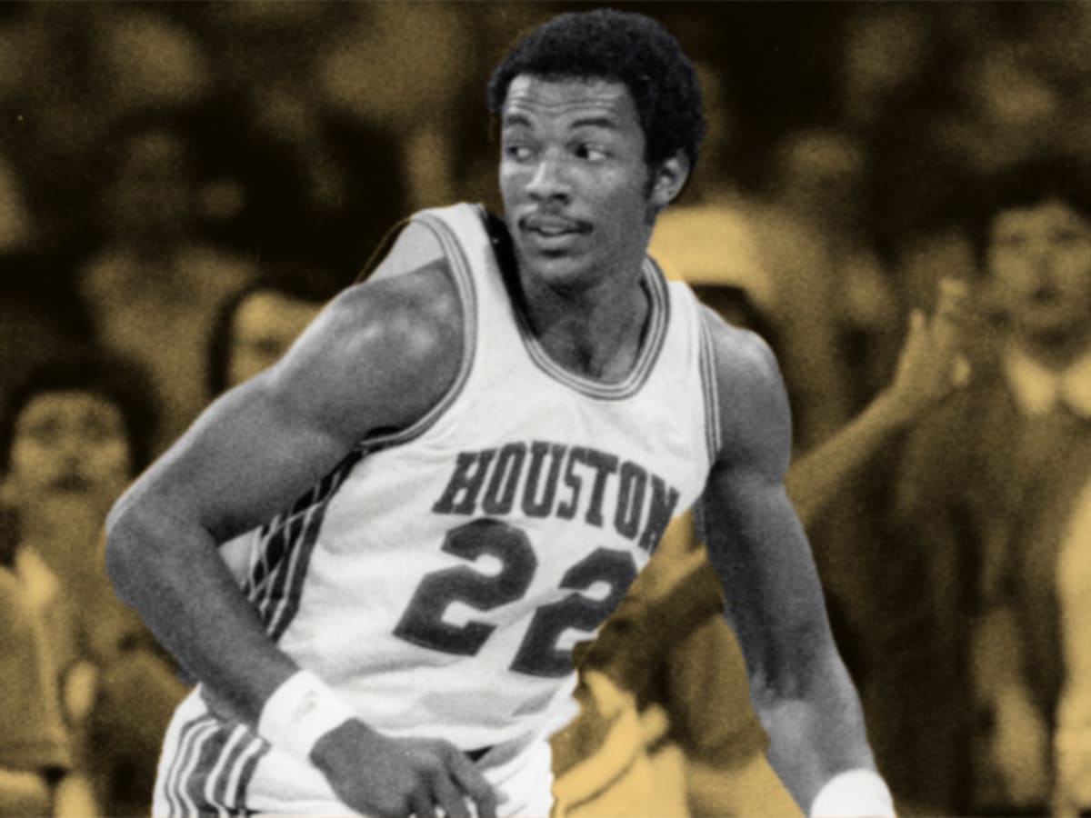Why Clyde Drexler s most memorable moment of his career was getting to college and becoming a college student Basketball Network Your daily dose of basketball