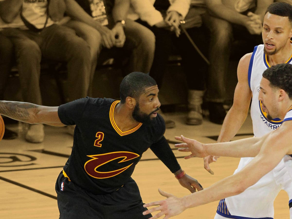 Klay Thompson regrets switching on a play that led to Kyrie