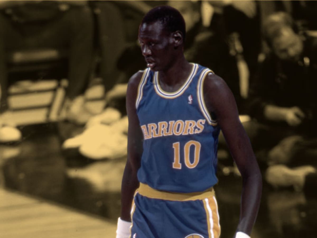Manute Bol Trio of 3 PT Shots 11 15 94 radiozona .ar
