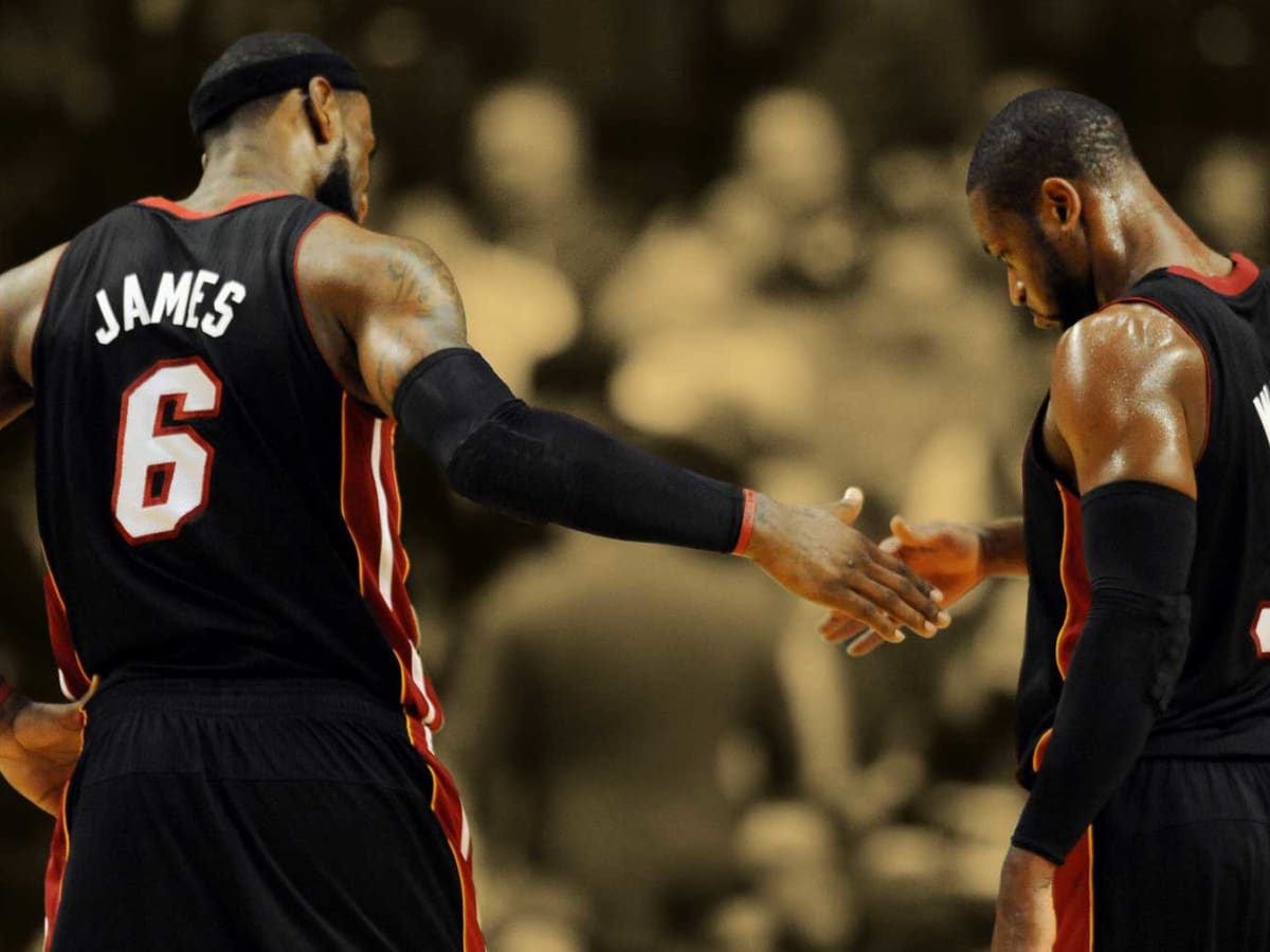 D wade discount pass to lebron