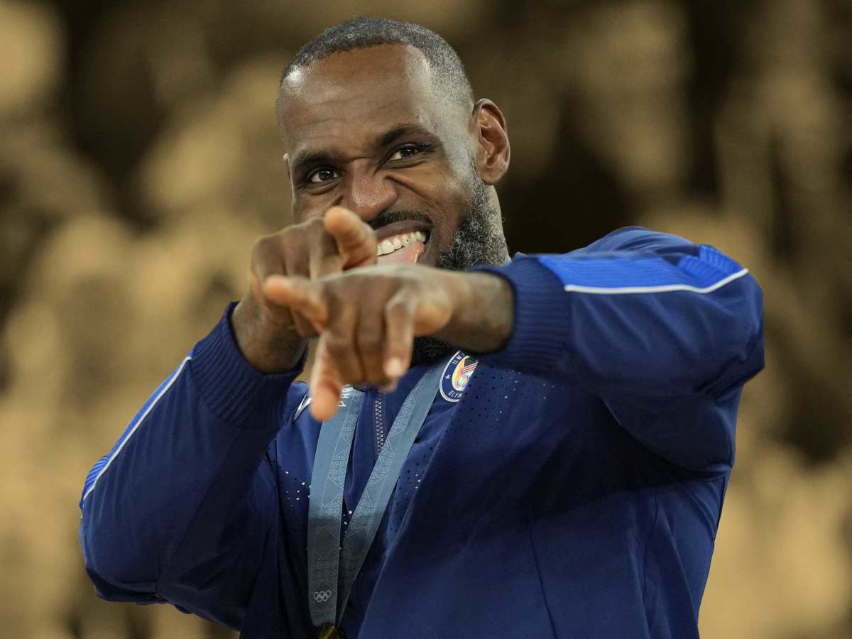 Lebron james gold new arrivals