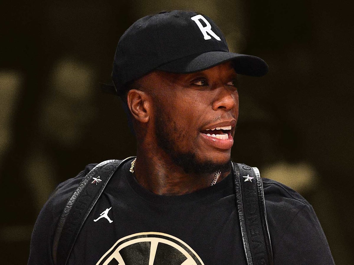 Nate robinson discount no shirt