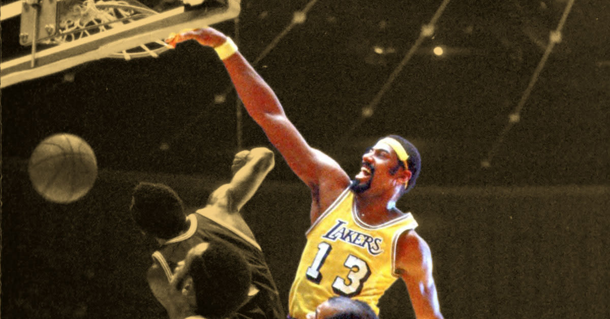 nike backpacks black and gold