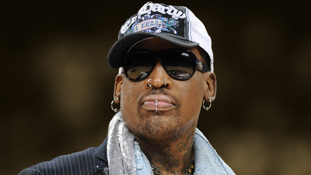 Dennis Rodman claims Madonna once offered him $20M to get her pregnant, image size:1280x720