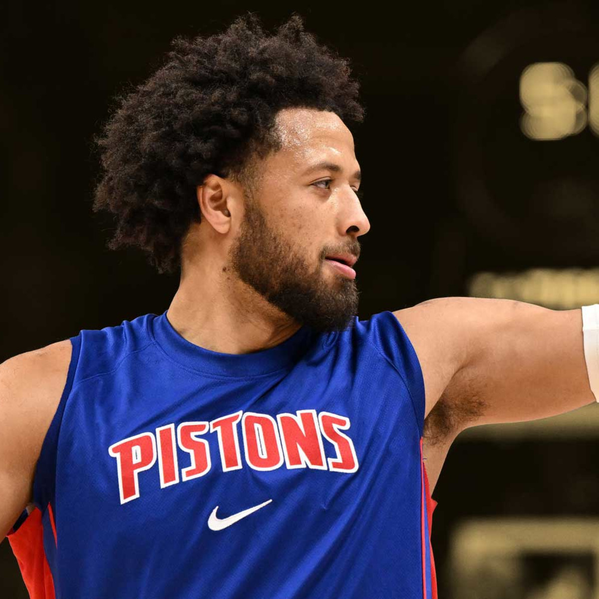 cade cunningham signs with nike