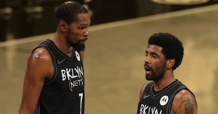 Kevin Durant was in awe with Kyrie Irving against the Charlotte Hornets
