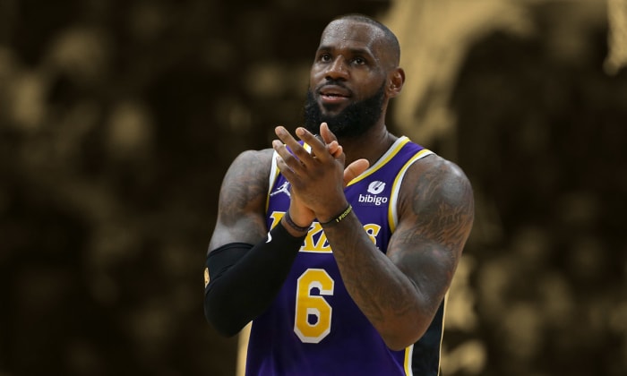 LeBron James names three players he'd team up with in a 2v2 vs Jordan and Pippen