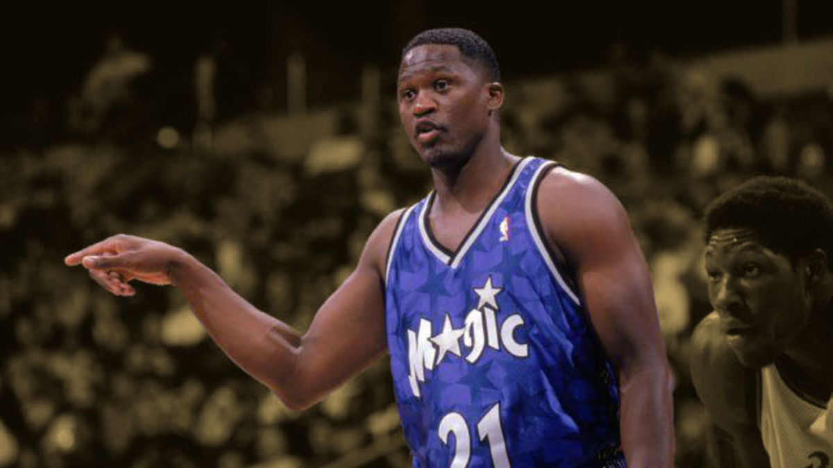 Dominique Wilkins says farewell to the NBA as a member of the Orlando Magic! Basketball