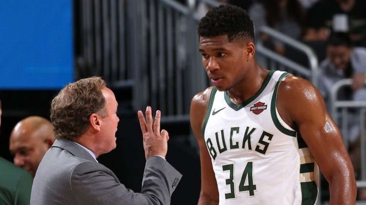 mike & giannis
