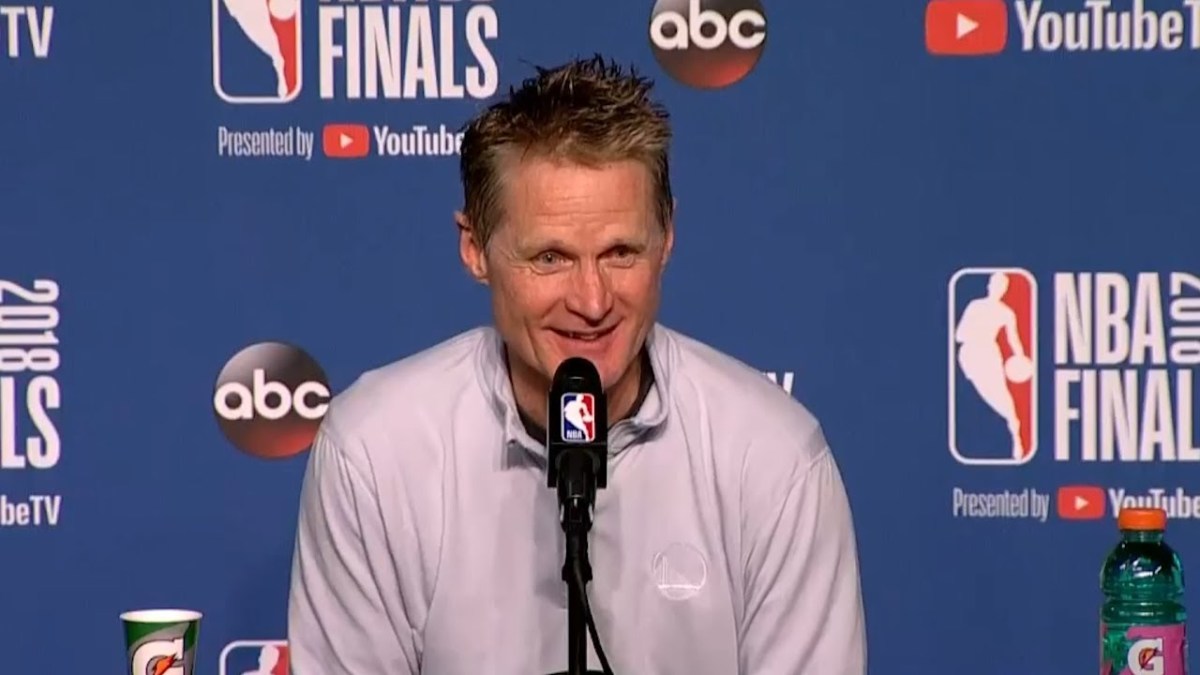 Steve Kerr thinks the Los Angeles Lakers at one point played like one