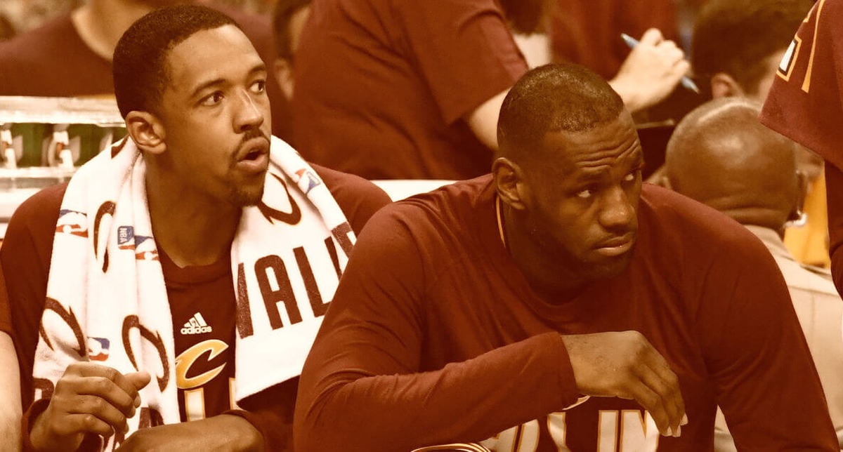 CHANNING FRYE EXPLAINS WHY HE DOESN'T THINK JORDAN WOULD WIN IN TODAY'S