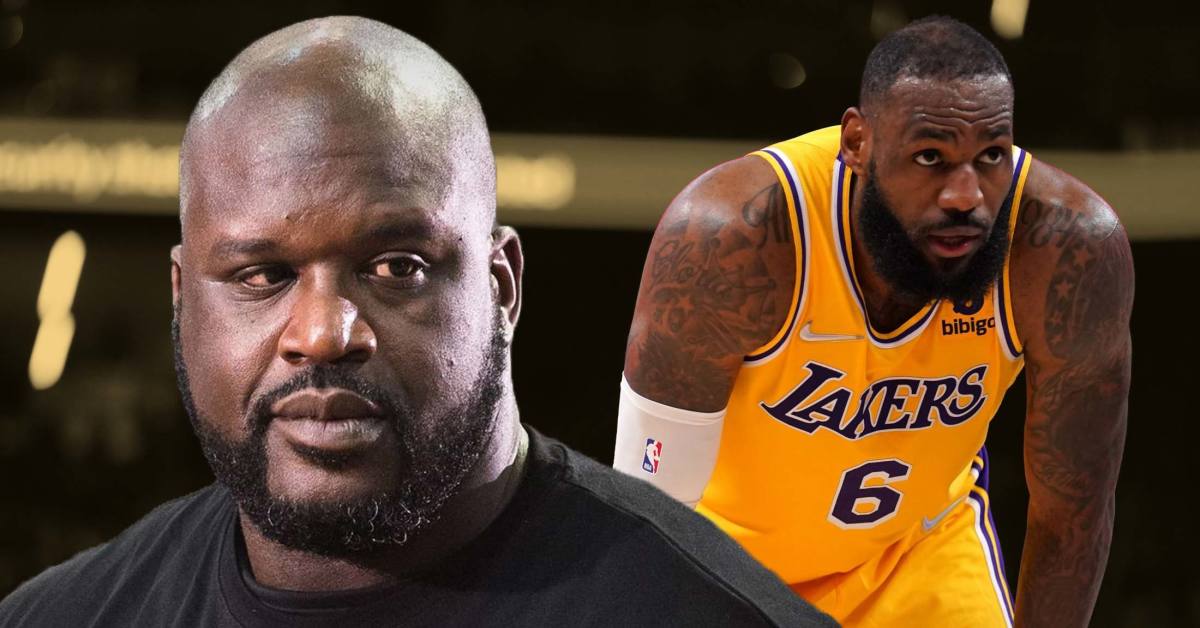 Shaquille O'Neal and LeBron James of the Cleveland Cavaliers pose