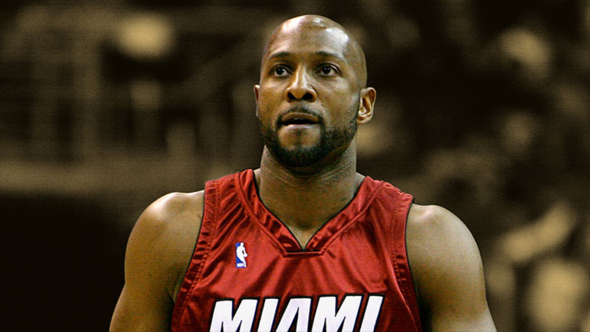 Miami Heat center Alonzo Mourning