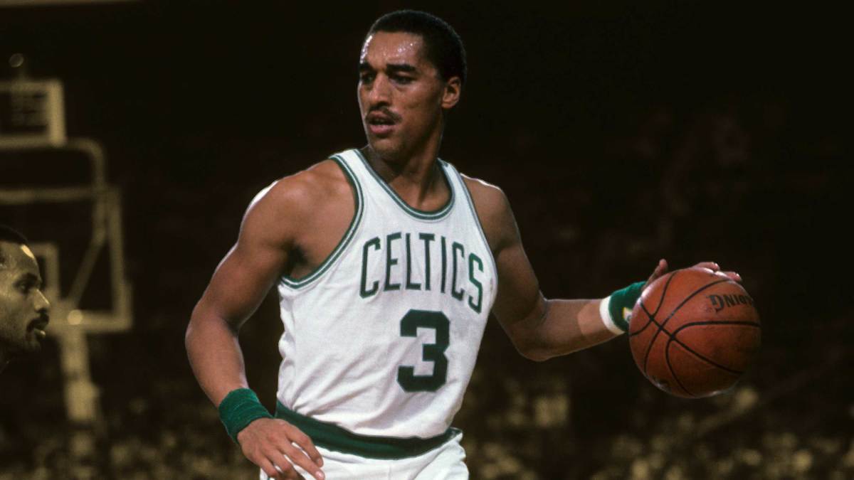 Magic Johnson on matching up against the Celtics and Dennis Johnson -  Basketball Network - Your daily dose of basketball