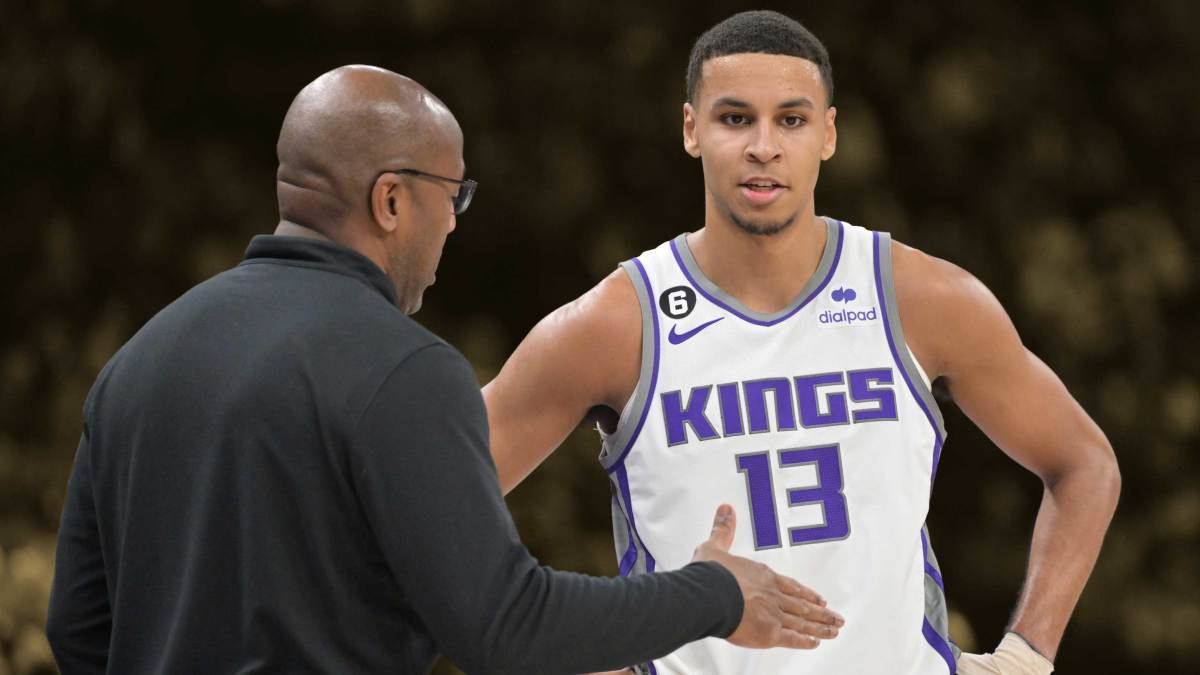 3 players the Philadelphia 76ers should target from the Sacramento Kings -  Page 3