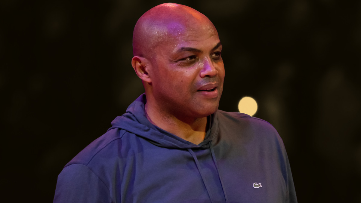 Charles Barkley breaks down why defense and rebounding are the two