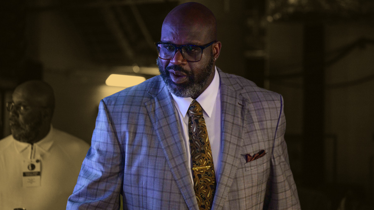 Shaquille O'Neal hilariously trolls Phoenix Suns' bench