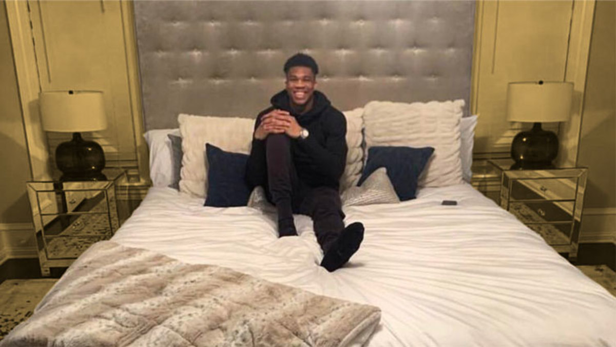 Do NBA players pay for their hotels?