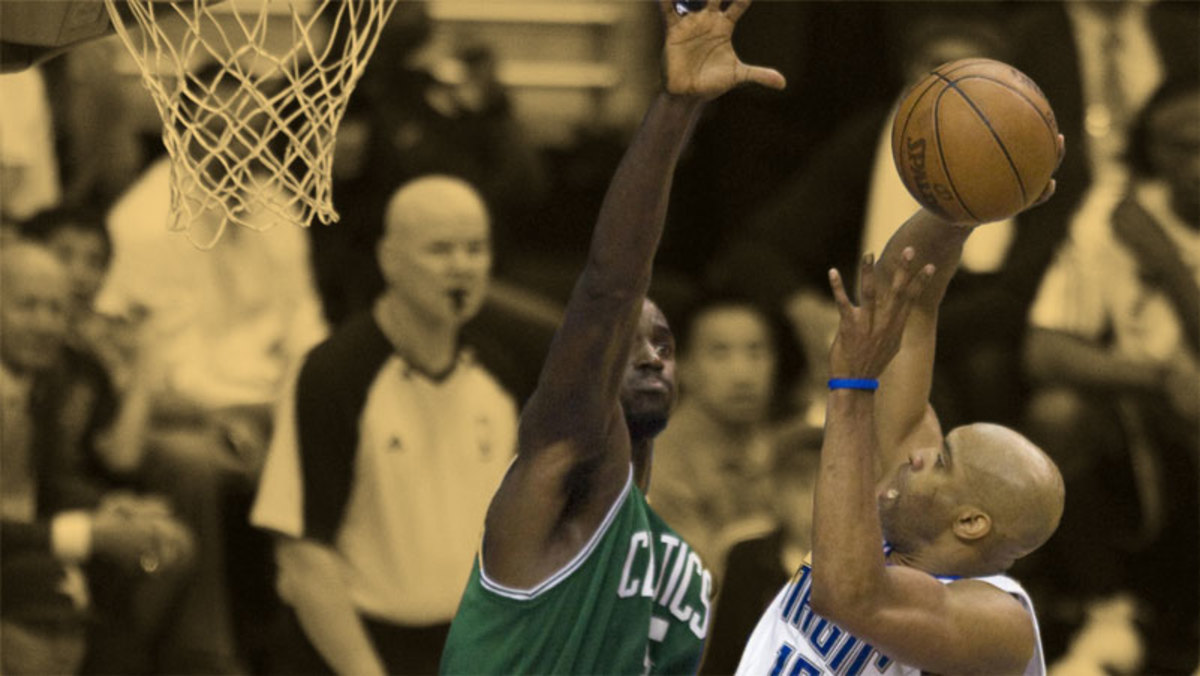 Orlando Magic guard Vince Carter and Boston Celtics forward Kevin Garnett