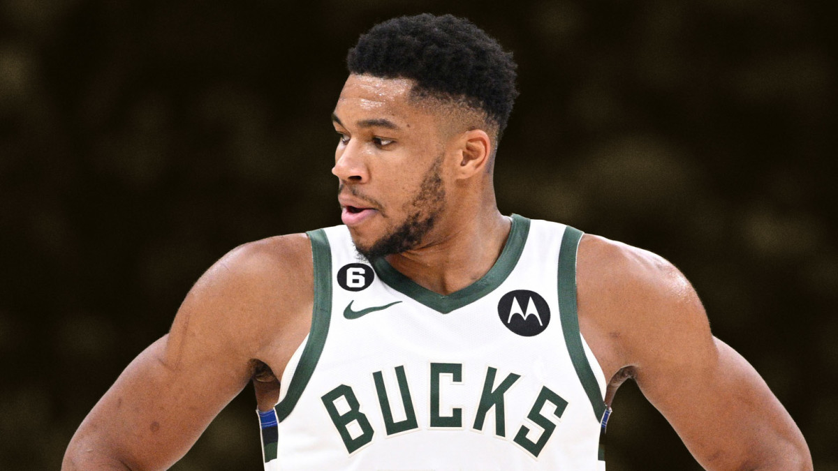 Giannis Atentokounmpo names 5 best international players he thinks
