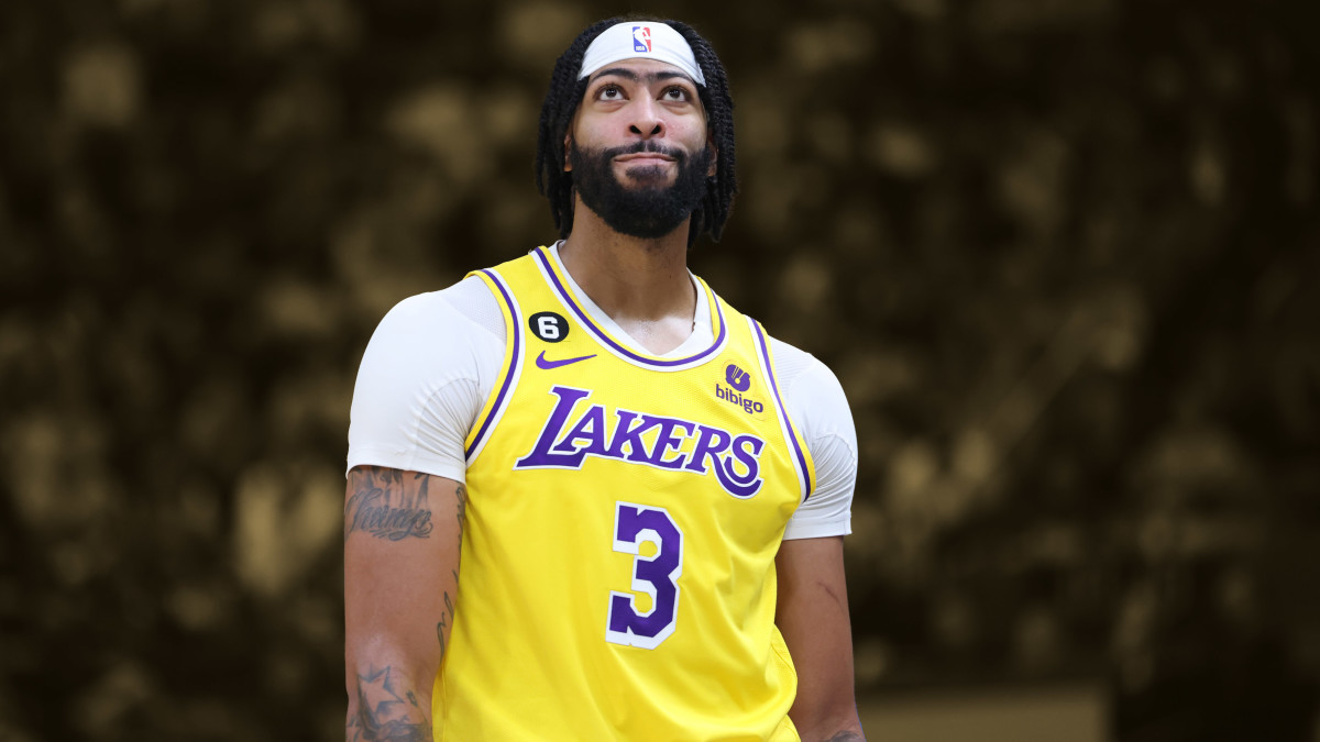 Lakers News LeBron James: Anthony Davis' No. 3 Lakers Jersey Will