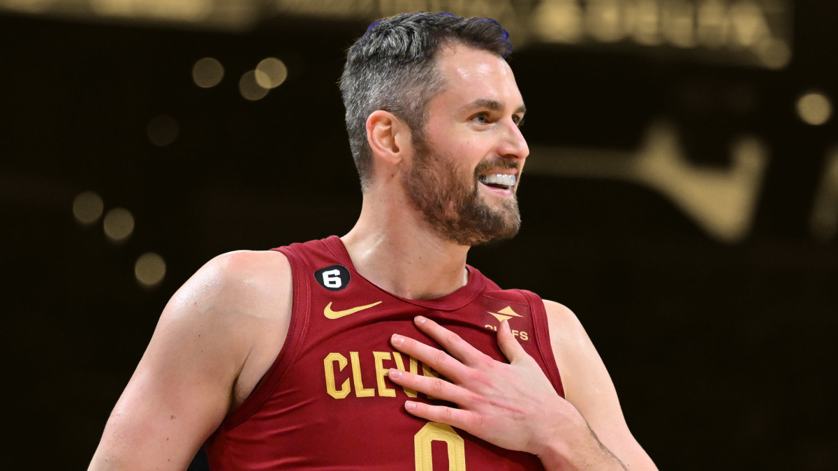 Are the Cleveland Cavaliers looking to give Kevin Love a contract