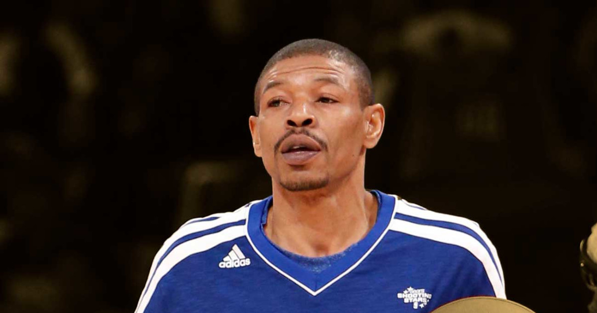 Muggsy Bouges on how he became defensive meanace - Basketball Network