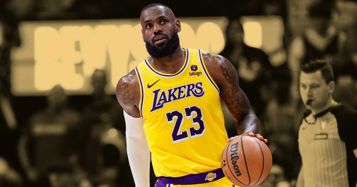LeBron James leaves fans guessing about his Lakers future - Basketball  Network