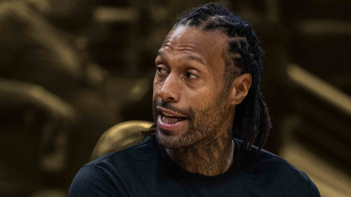 I've seen him knock out three dudes at one time, knock out a seven-footer”  – Jeff Teague on how lethal James Johnson is - Basketball Network, image size:1200x675
