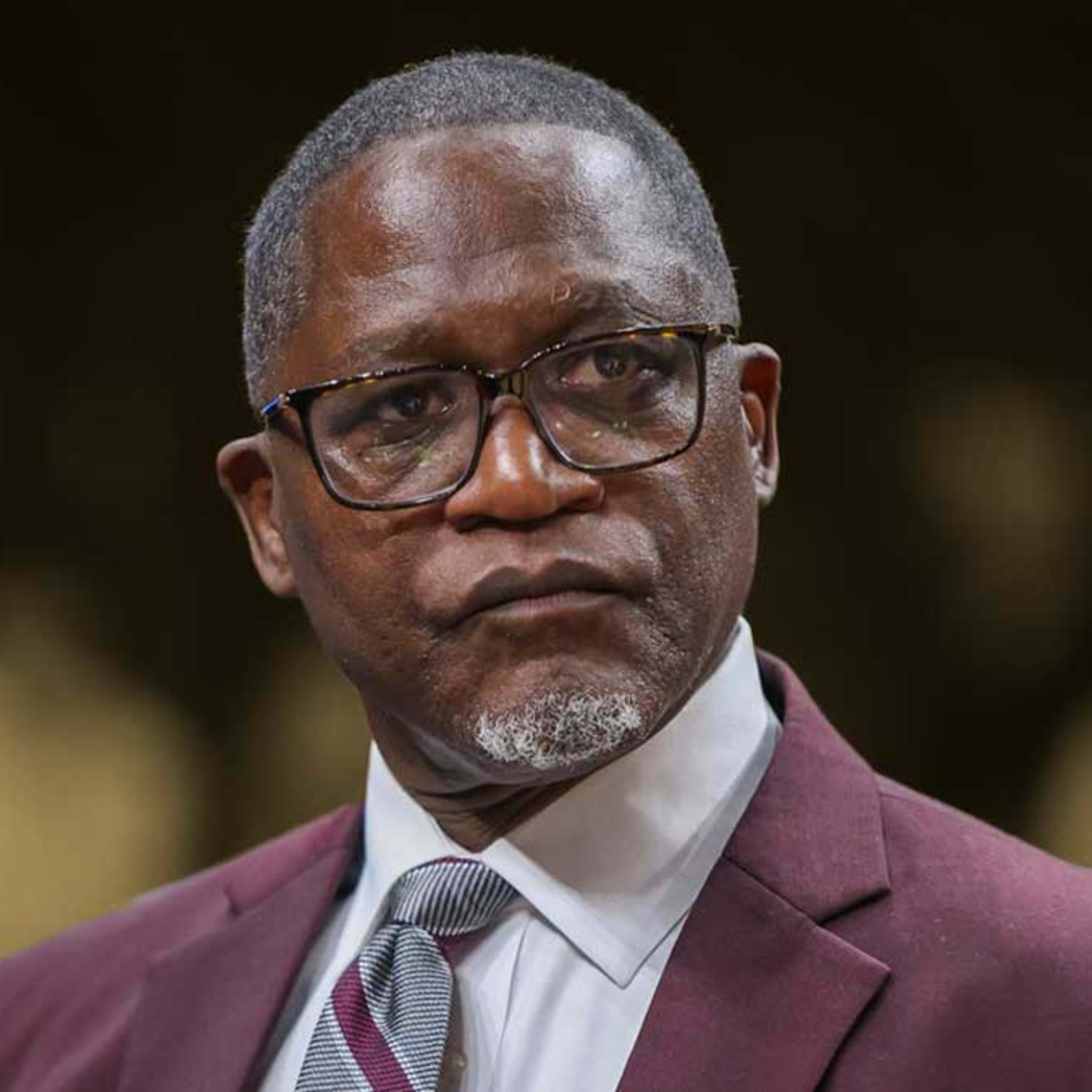 NBA legend Dominique Wilkins inspires Clarkston youths at basketball camp -  On Common Ground News - 24/7 local news, image size:3840x3840