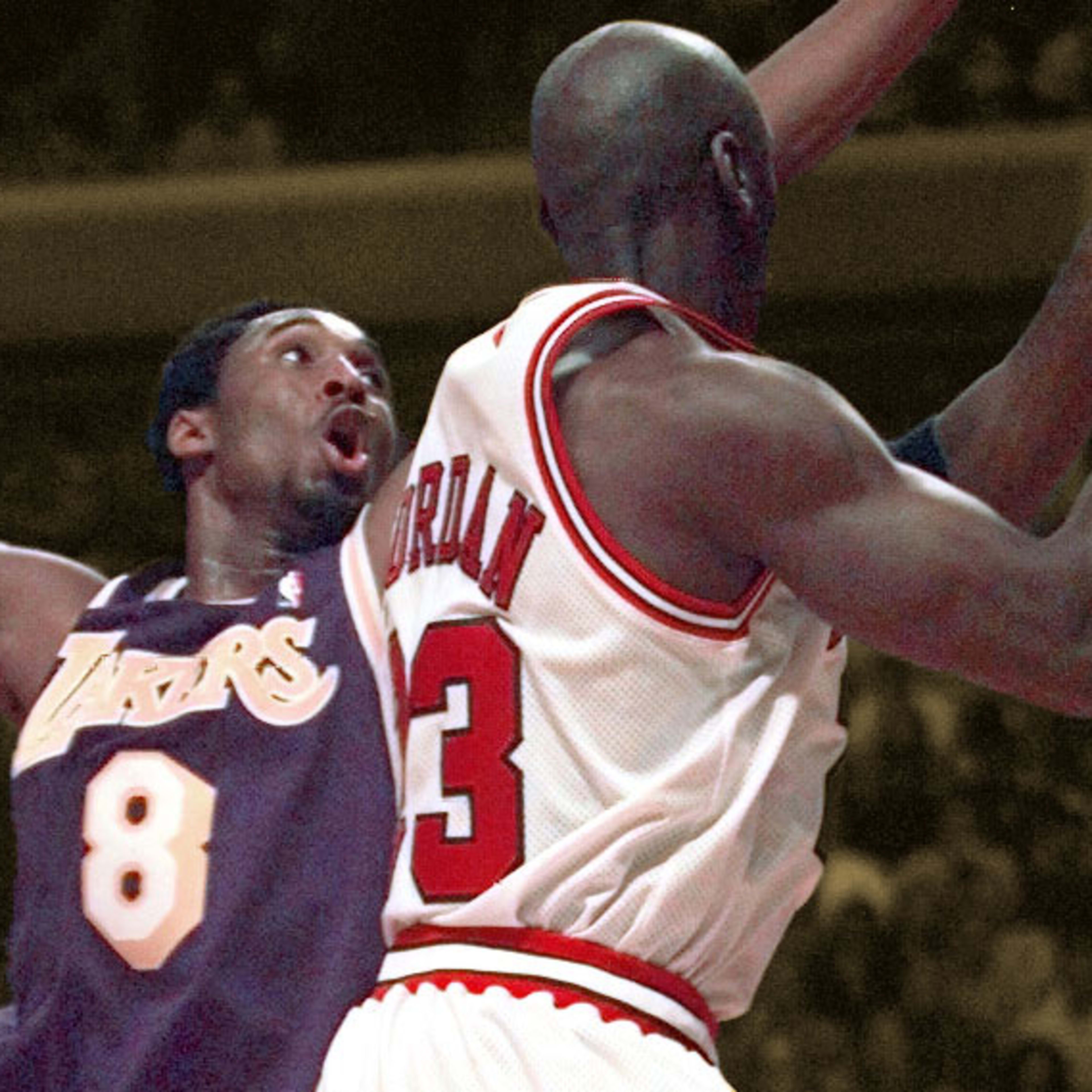 MICHAEL JORDAN　KOBE BRYANT　1998　NBA　UD KOBE BRYANT / MICHAEL JORDAN PSA 9 1998 UD MJ LIVING LEGEND