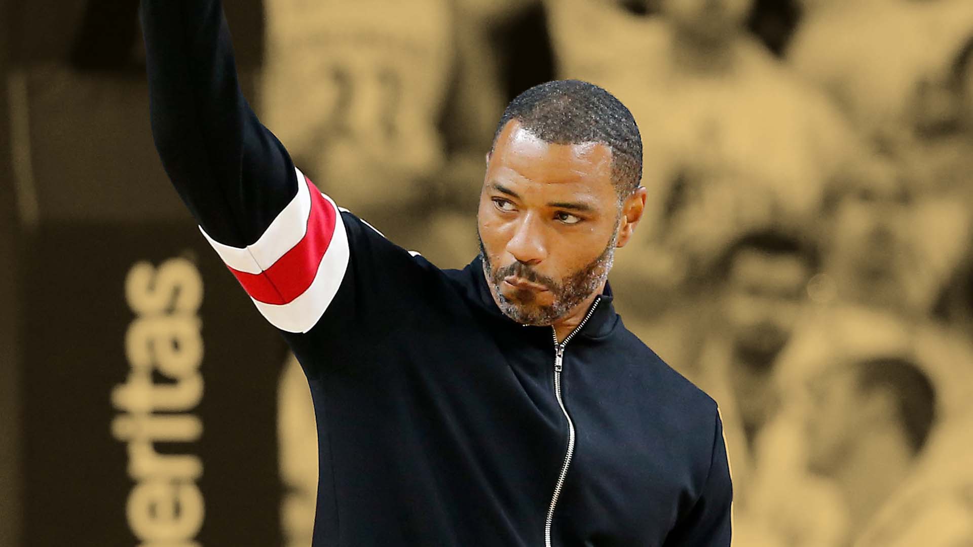 Carlos Boozer explains his "shoe polish-like" hair fiasco - Basketball ...