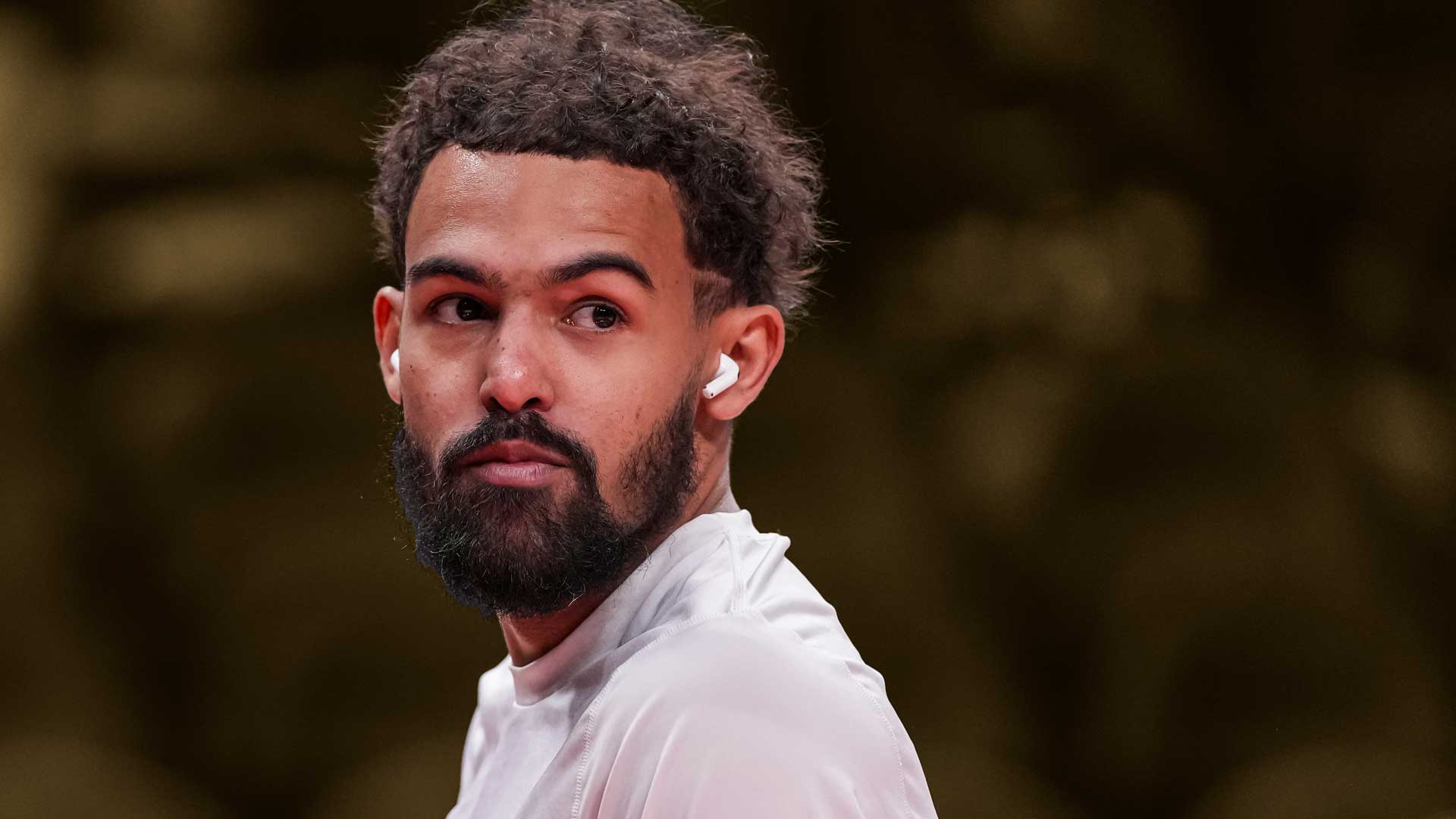 Trae Young 告別鷹隊首度發聲： 「我從沒想過會寫下這些」 | No Look Pass | 籃球地帶 - FanPiece