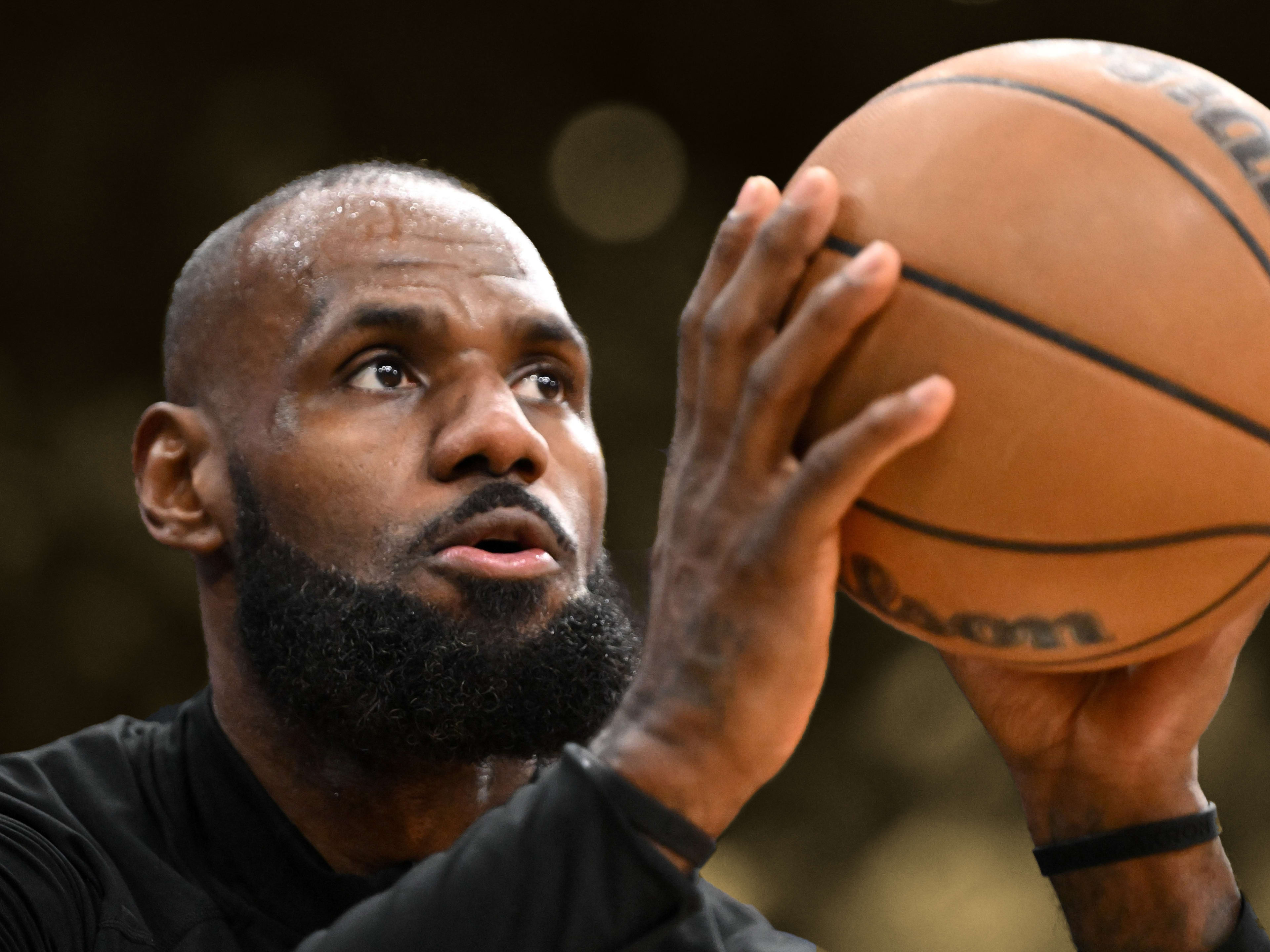 lebron james trainer navy seal