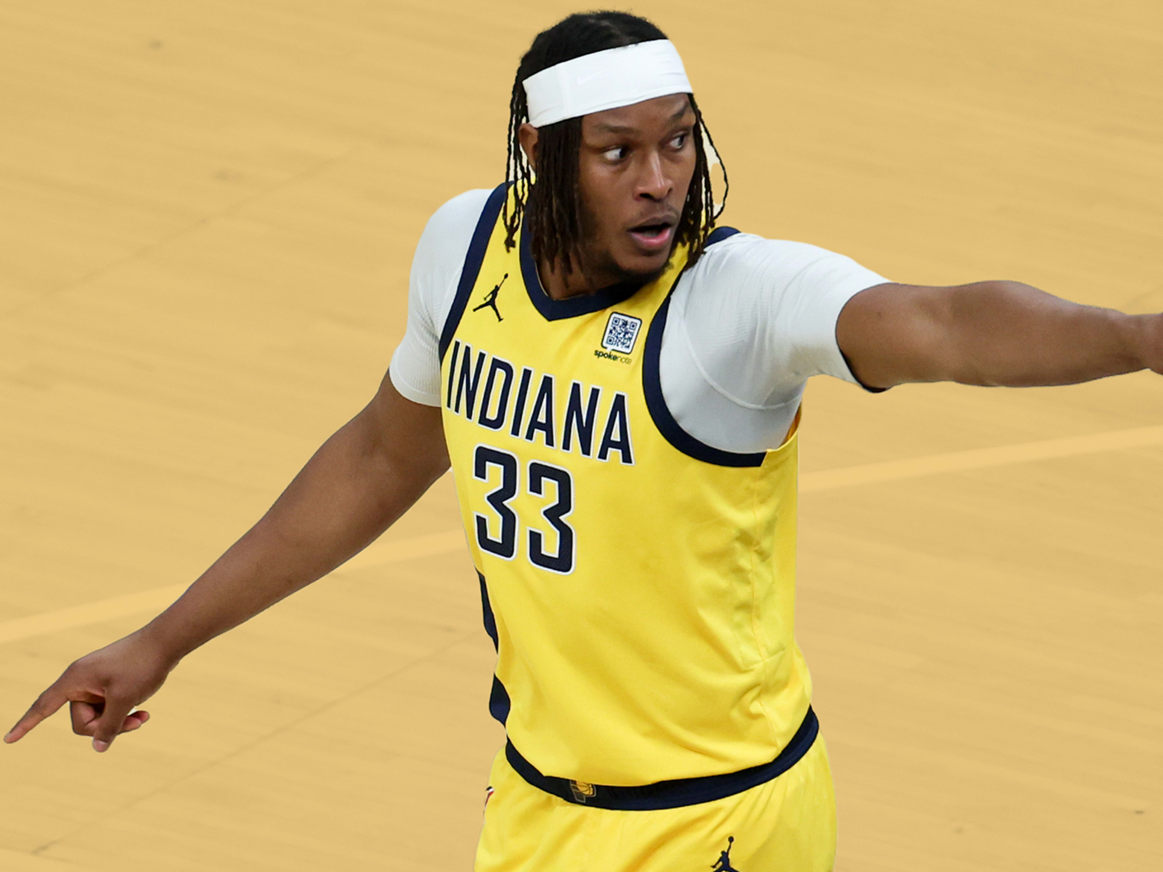 myles turner マイルズ・ターナー Why does nobody want Myles Turner? Analyzing Pacers big